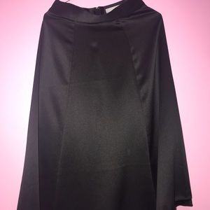 Garage sale < Skirt >